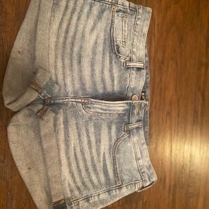 Express shortie jean shorts